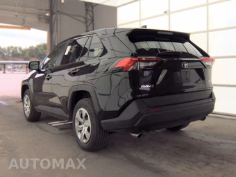 2025 Toyota RAV4 LE - miniatura 6