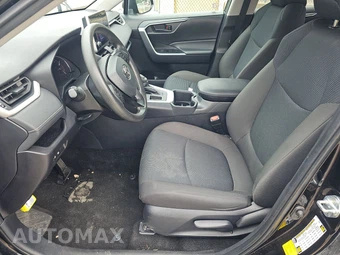 2025 Toyota RAV4 LE - miniatura 7