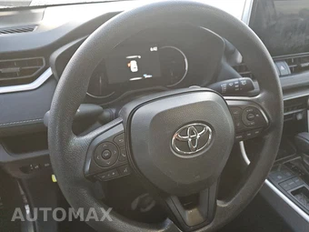 2025 Toyota RAV4 LE - miniatura 10