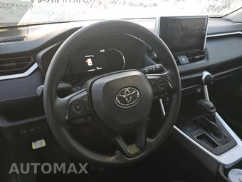 2025 Toyota RAV4 LE - miniatura 11