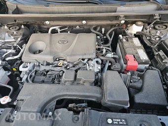 2025 Toyota RAV4 LE - miniatura 15