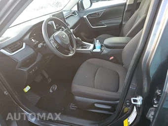 2025 Toyota RAV4 LE - miniatura 7