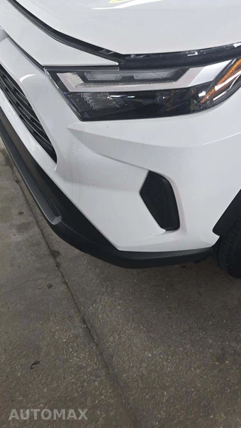 2025 Toyota RAV4 LE - miniatura 21