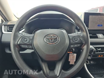 2025 Toyota RAV4 LE - miniatura 10