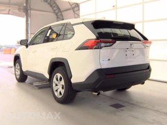 2025 Toyota RAV4 LE - miniatura 6