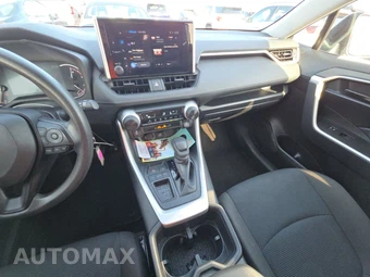 2025 Toyota RAV4 LE - miniatura 11