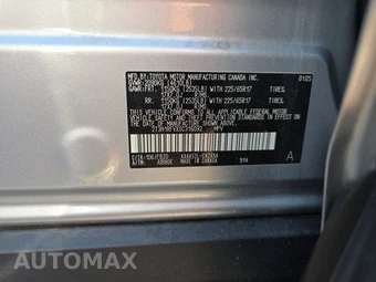 2025 Toyota RAV4 LE - miniatura 14