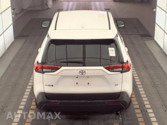 2025 Toyota RAV4 LE - miniatura 5