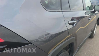 2025 Toyota RAV4 LE - miniatura 20