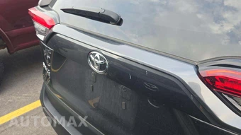 2025 Toyota RAV4 LE - miniatura 22