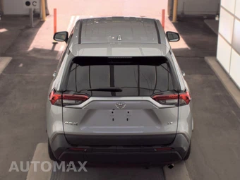 2025 Toyota RAV4 LE - miniatura 5