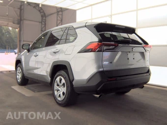 2025 Toyota RAV4 LE - miniatura 6