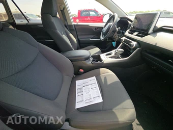 2025 Toyota RAV4 LE - miniatura 8