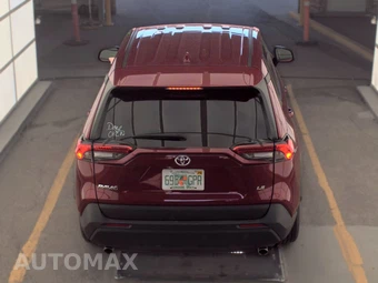 2025 Toyota RAV4 LE - miniatura 5