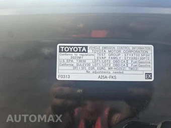 2025 Toyota RAV4 LE - miniatura 11