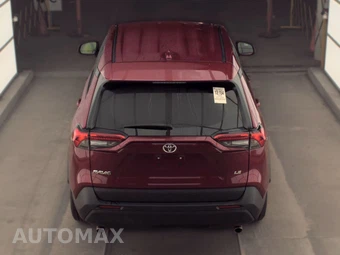 2025 Toyota RAV4 LE - miniatura 5