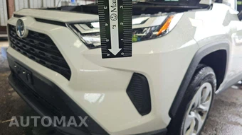 2025 Toyota RAV4 LE - miniatura 19