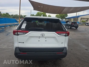 2025 Toyota RAV4 LE - miniatura 5