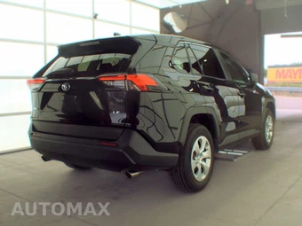 2025 Toyota RAV4 LE - miniatura 4