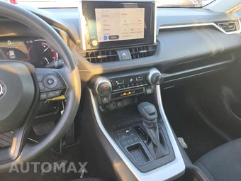 2025 Toyota RAV4 LE - miniatura 11