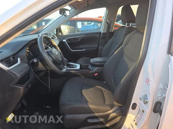 2025 Toyota RAV4 LE - miniatura 7