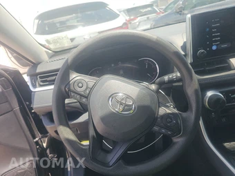 2025 Toyota RAV4 LE - miniatura 10