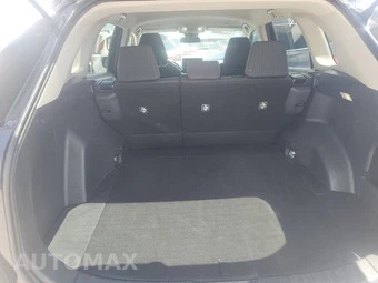 2025 Toyota RAV4 LE - miniatura 16