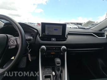2025 Toyota RAV4 LE - miniatura 11