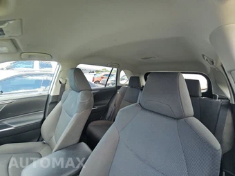 2025 Toyota RAV4 LE - miniatura 18