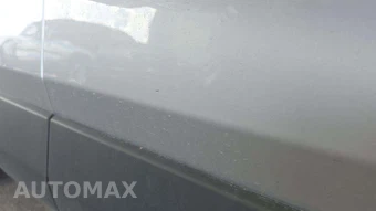 2025 Toyota RAV4 LE - miniatura 24