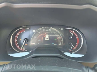 2025 Toyota RAV4 LE – miniatura 9