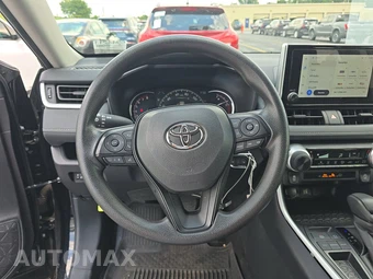 2025 Toyota RAV4 LE - miniatura 16