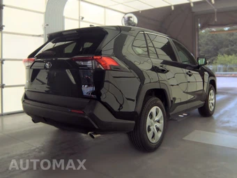 2025 Toyota RAV4 LE - miniatura 5
