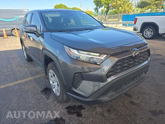 2025 Toyota RAV4 LE - miniatura 3