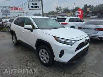 2025 Toyota RAV4 LE - miniatura 4