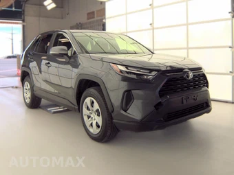 2025 Toyota RAV4 LE - miniatura 3