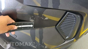 2025 Toyota RAV4 LE - miniatura 30