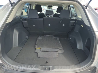 2025 Toyota RAV4 LE – miniatura 16