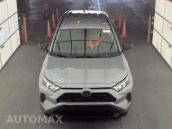 2025 Toyota RAV4 LE – miniatura 2