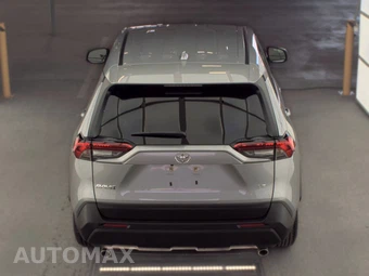 2025 Toyota RAV4 LE – miniatura 5