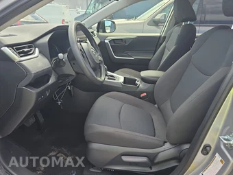 2025 Toyota RAV4 LE – miniatura 7