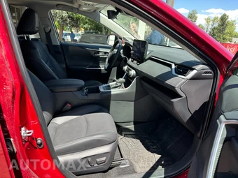 2025 Toyota RAV4 Limited - miniatura 18