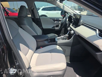 2025 Toyota RAV4 Limited - miniatura 8
