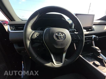 2025 Toyota RAV4 Plug-In Hybrid SE - miniatura 10