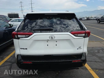 2025 Toyota RAV4 Plug-In Hybrid SE - miniatura 5