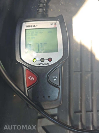 2025 Toyota RAV4 Plug-In Hybrid SE - miniatura 23