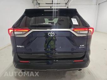 2025 Toyota RAV4 Plug-In Hybrid XSE - miniatura 5