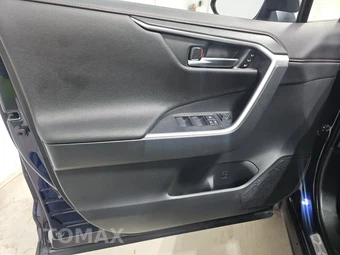 2025 Toyota RAV4 Plug-In Hybrid XSE - miniatura 9