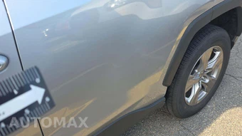 2025 Toyota RAV4 XLE - miniatura 23