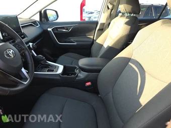 2025 Toyota RAV4 XLE - miniatura 7